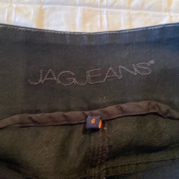 Jag jeans, black/dark denim sz 6 has stretch. NWOT, pockets Inseam 32 - Picture 4 of 16